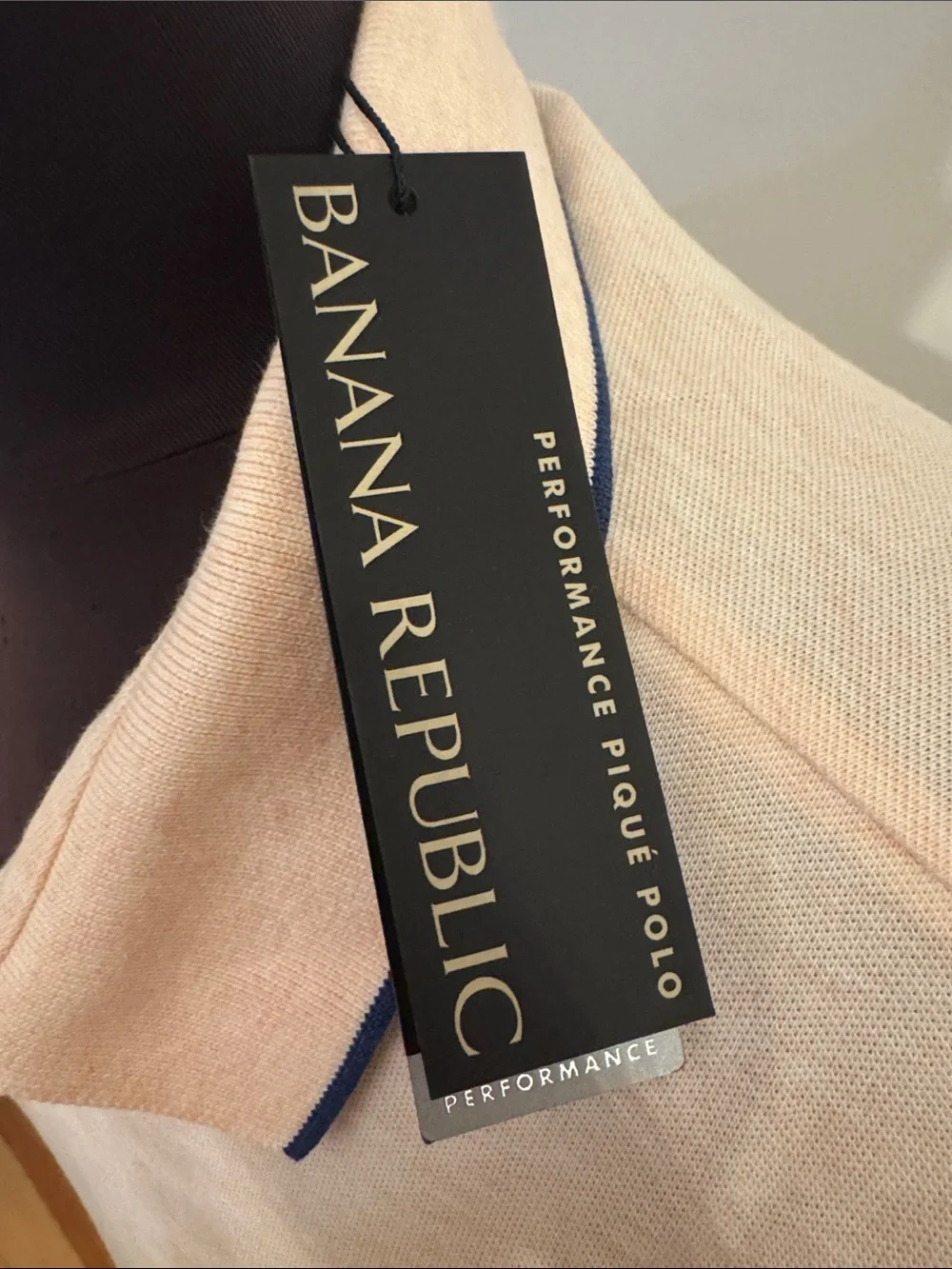 Men’s Banana Republic Light Peach Polo with Contrast Trim (wrinkled)